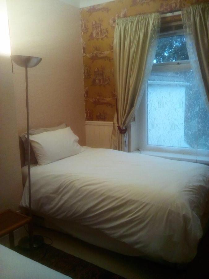 The Principality 2 Singles Bedroom Кардіфф Екстер'єр фото